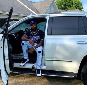 Meet your Posher, Marvin